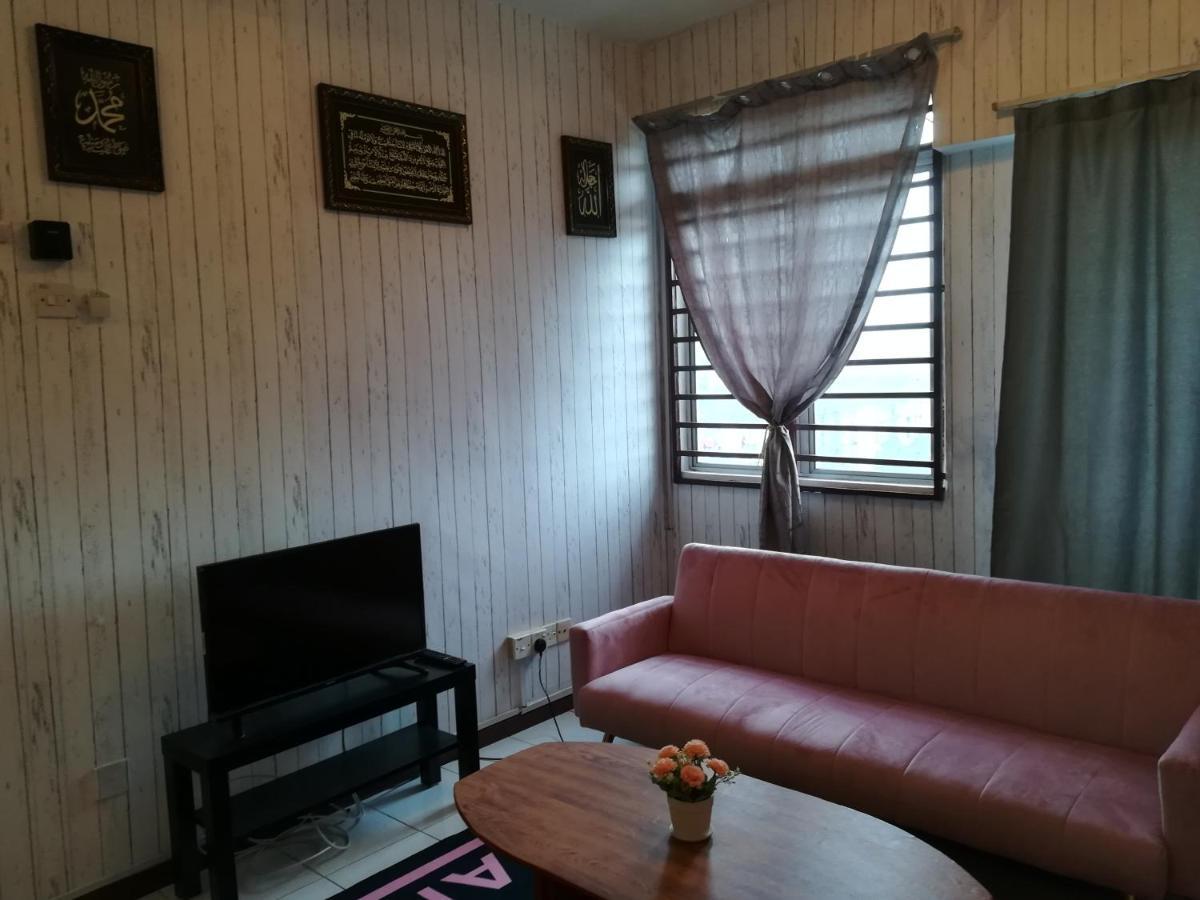 Hagia Medina Muslims Guesthouse Port Dickson Exterior foto